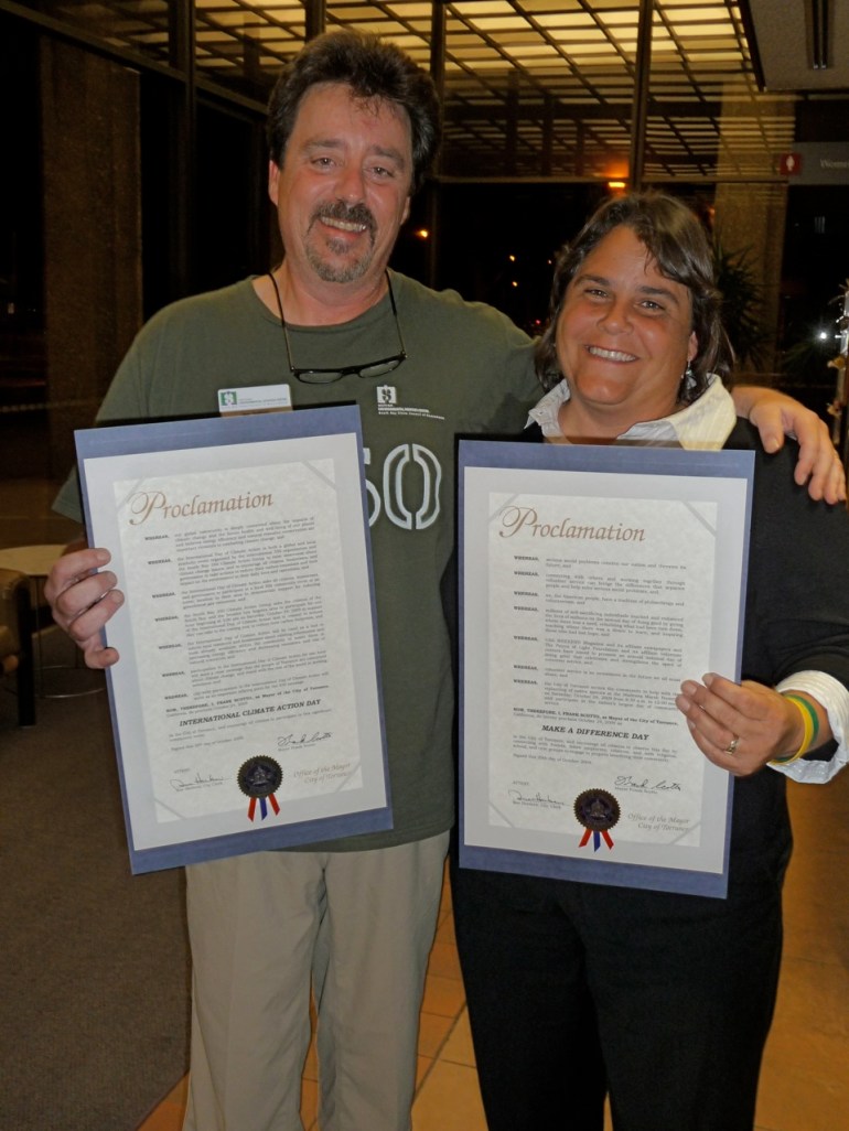 Joe Galliani with Tracy Drake of Madrona Marsh (c) Debra Bushweit Galliani